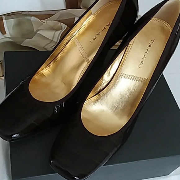 TAHARI SHOES - Picture 2 of 6